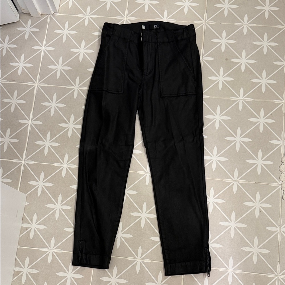 Kut from the Kloth Black Cropped Pants